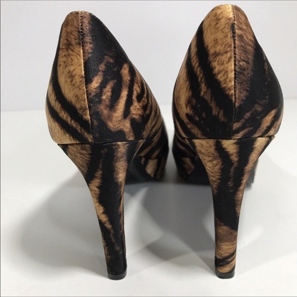 Nina Platform Round Toe Heels 6M Brown Black - Picture 4 of 6